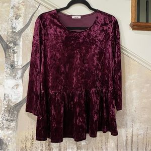 First Love•Velvet•Flowy Blouse•3/4 Length Sleeves•Sz Large